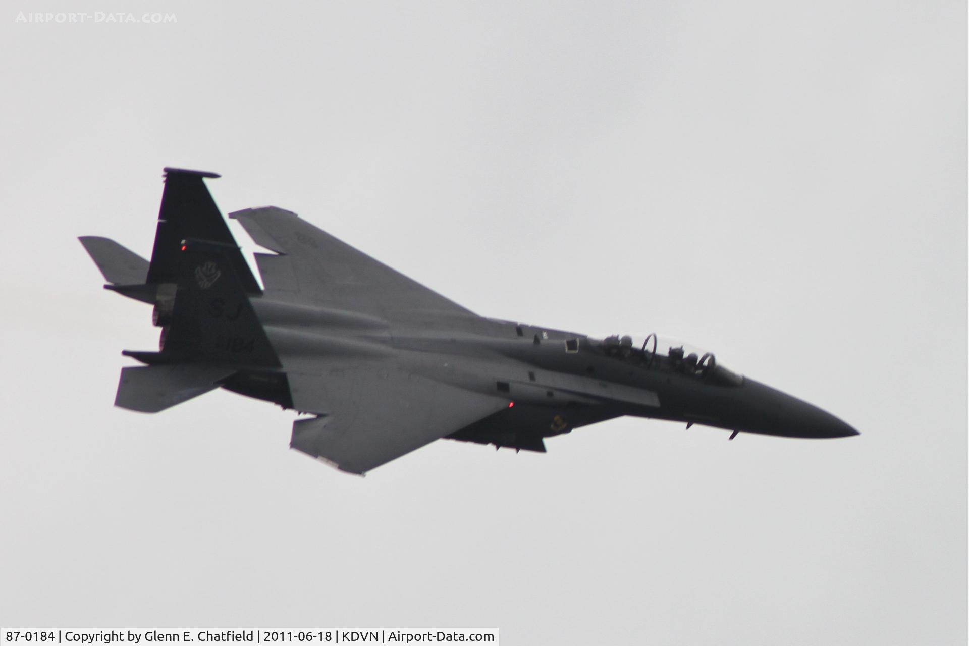 87-0184, 1987 McDonnell Douglas F-15E Strike Eagle C/N 1049/E024, At the Quad Cities Air Show