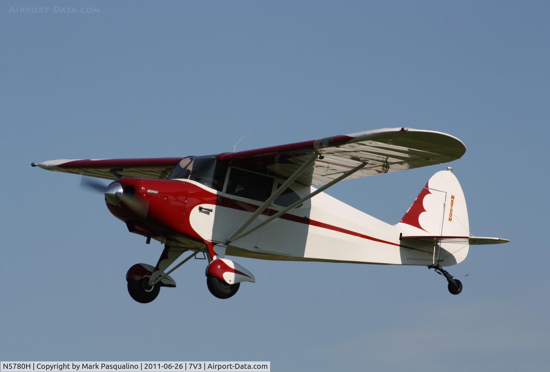 N5780H, 1949 Piper PA-16 Clipper C/N 16-393, Piper PA-16