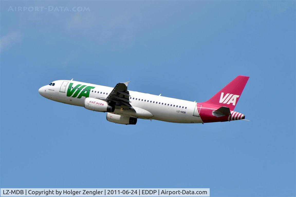LZ-MDB, 2007 Airbus A320-214 C/N 3125, After a U-turn over the left wing straight direction is Bulgaria.