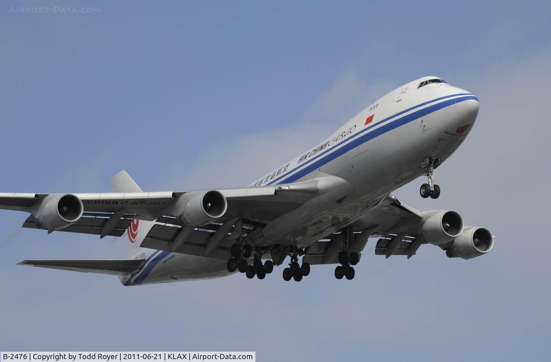 B-2476, 2006 Boeing 747-4FTF/SCD C/N 34240/1373, Landing at LAX