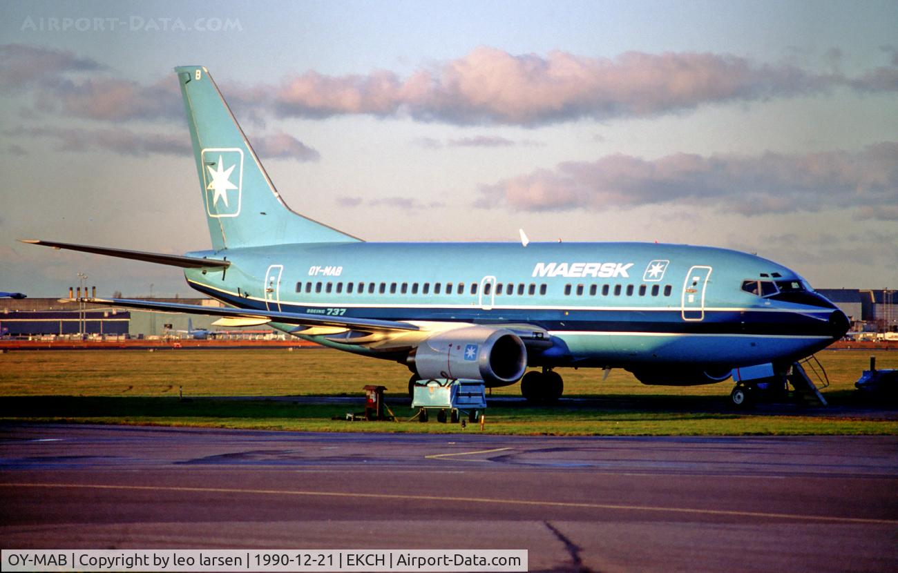 OY-MAB, 1990 Boeing 737-5L9 C/N 24805, Copenhagen Kastrup CPH 21.12.90