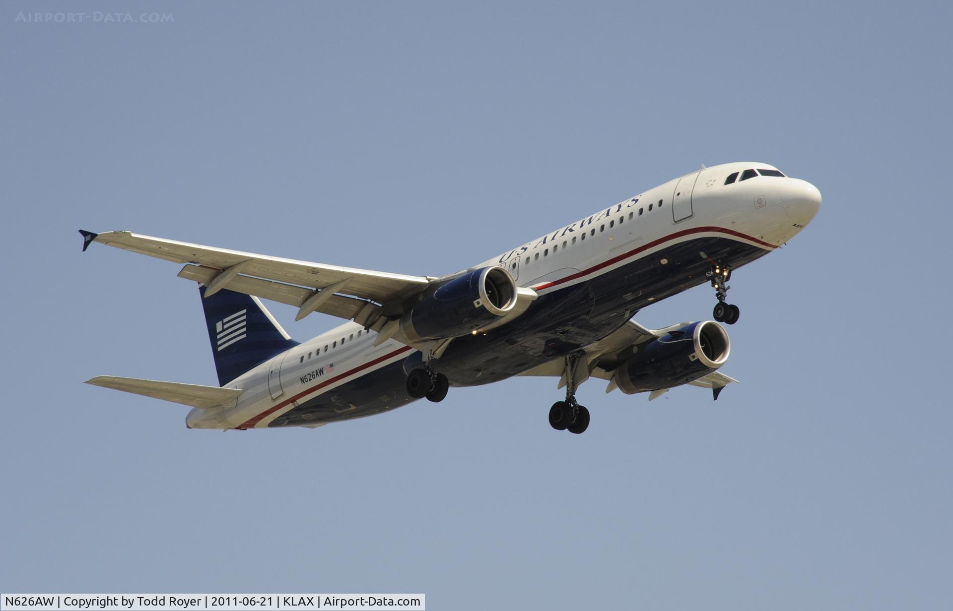 N626AW, 1989 Airbus A320-231 C/N 65, LAnding at LAX