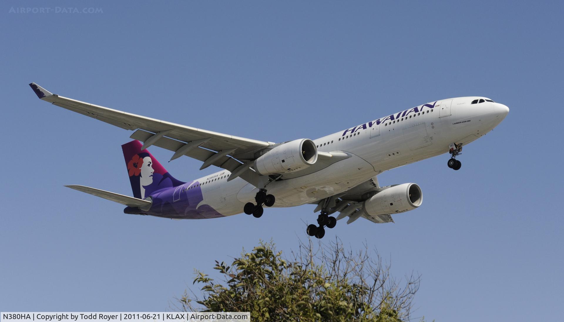 N380HA, 2010 Airbus A330-243 C/N 1104, Landing at LAX