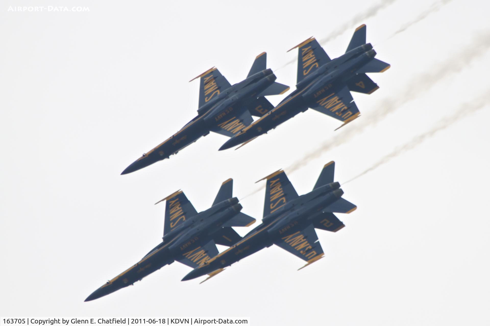 163705, 1988 McDonnell Douglas F/A-18C Hornet C/N 0767/C067, Quad Cities Air Show.  163705 is #1 leader