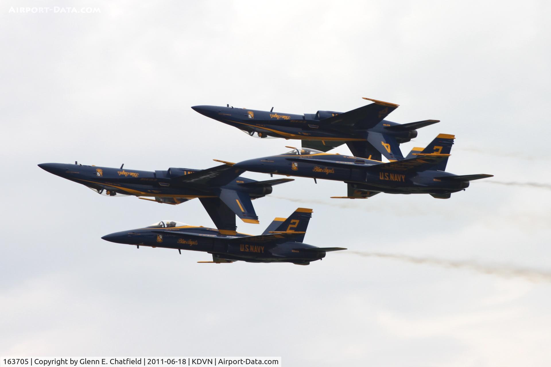 163705, 1988 McDonnell Douglas F/A-18C Hornet C/N 0767/C067, Quad Cities Air Show.  163705 is lead, #1