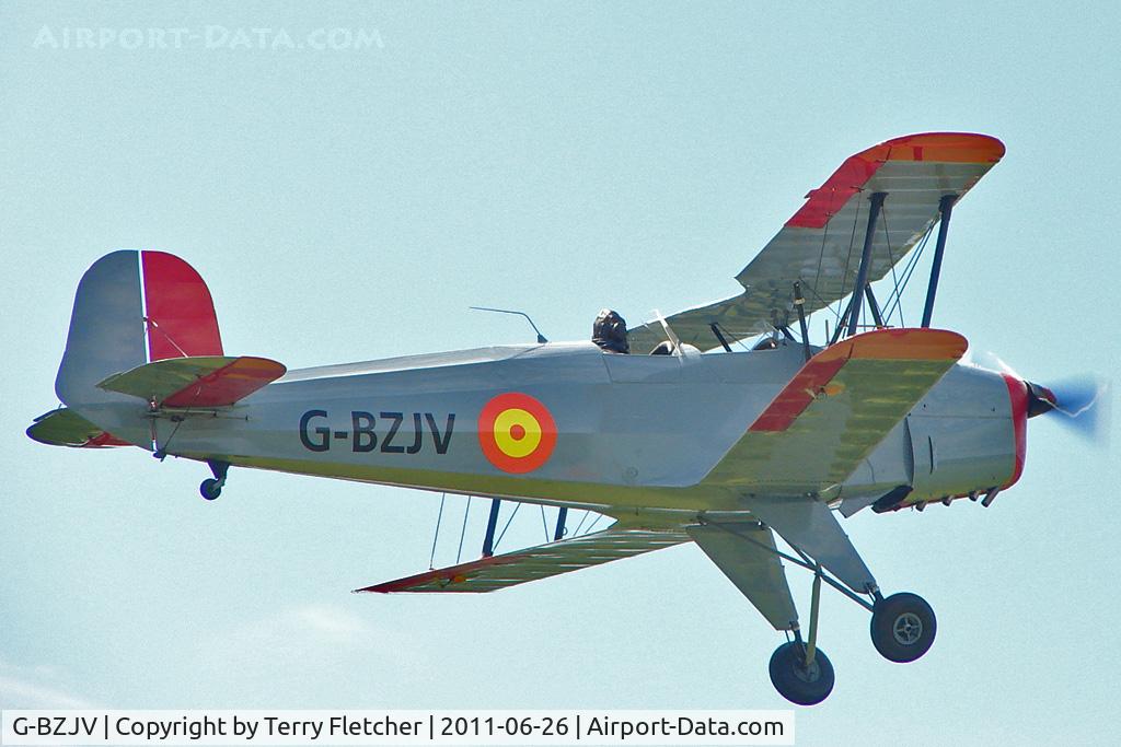 G-BZJV, 1957 CASA 1-131E Srs 1000 C/N 1075, 1957 Casa 1-131E Srs 1000, c/n: 1075 arriving at Baxterley