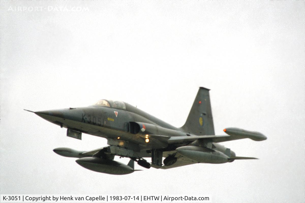 K-3051, 1971 Canadair NF-5A Freedom Fighter C/N 3051, Go around of an NF-5A of 315 sqn of the Royal Netherlands Air Force at Twente air base.