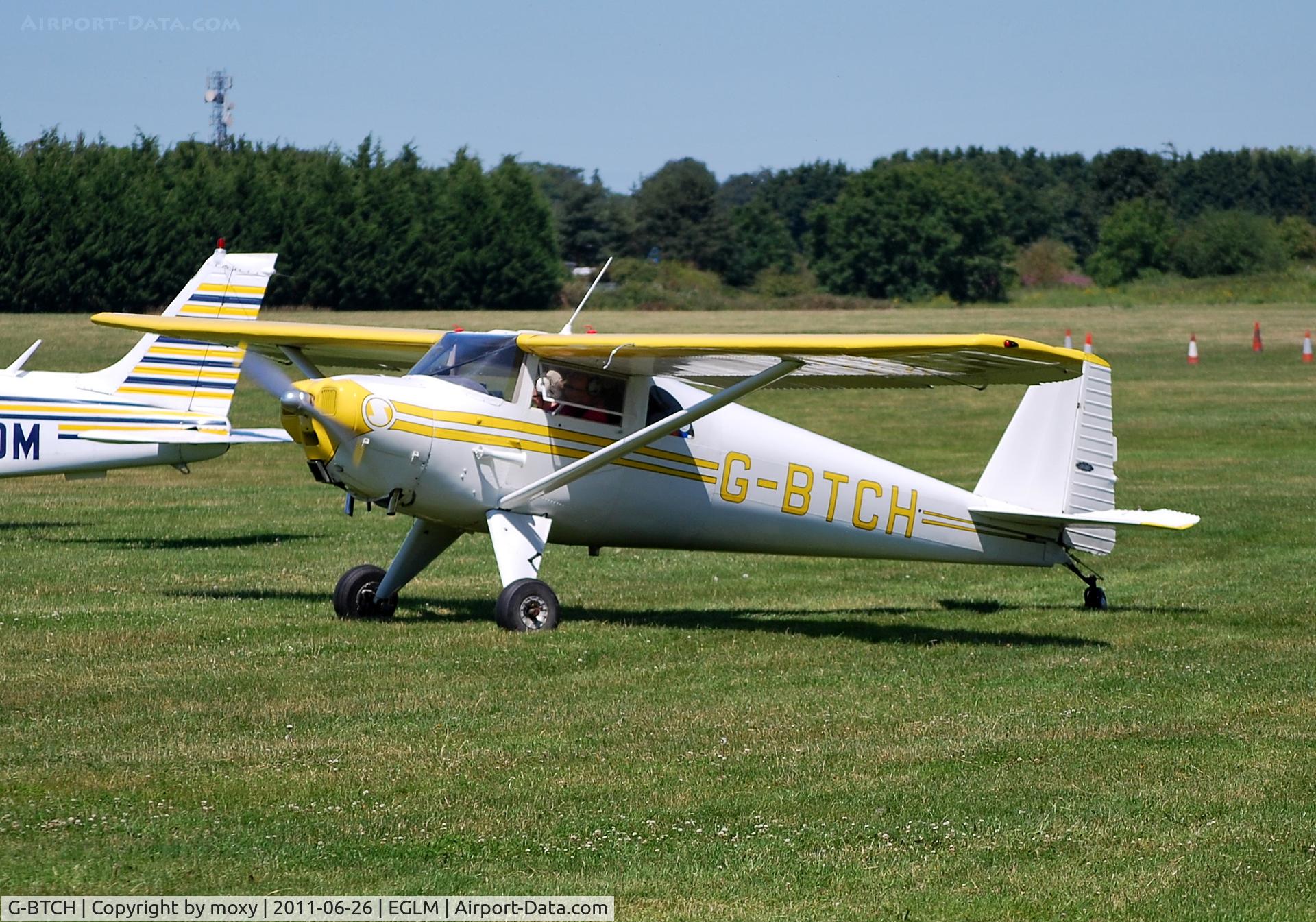 G-BTCH, 1948 Luscombe 8E Silvaire C/N 6403, Luscombe 8E Silvaire Deluxe at White Waltham. Ex N1976B