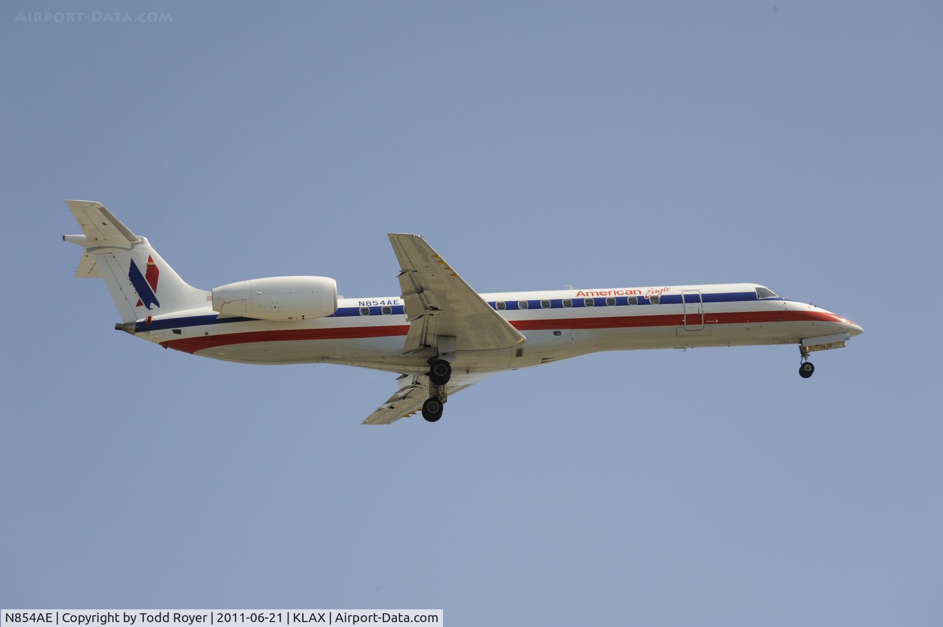 N854AE, 2003 Embraer ERJ-140LR (EMB-135KL) C/N 145743, Landing at LAX