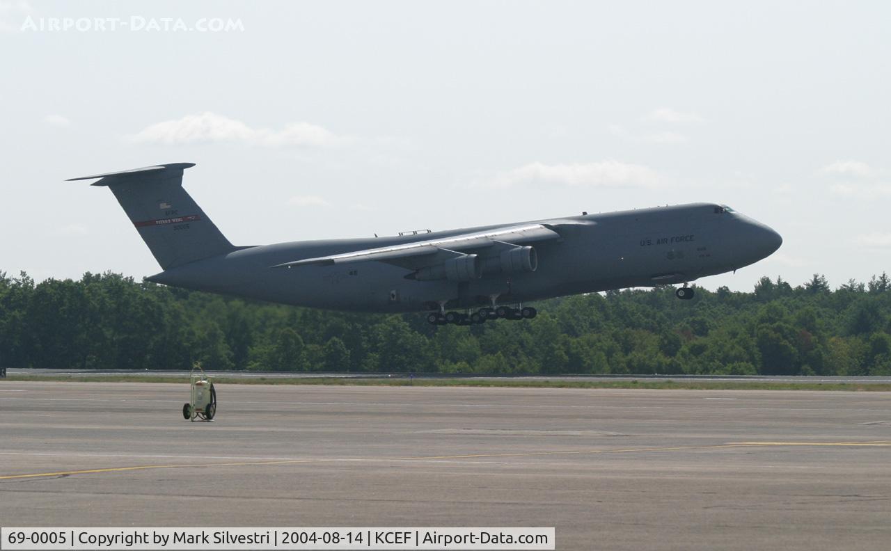 69-0005, 1969 Lockheed C-5A Galaxy C/N 500-0036, 2004 Westover Airshow