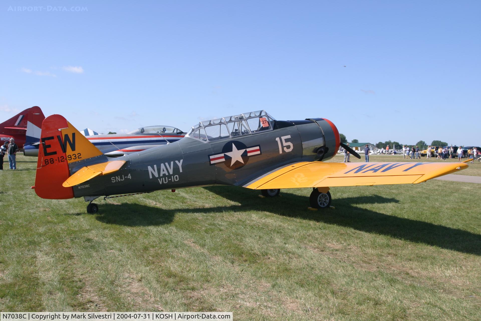 N7038C, 1957 North American SNJ-4 Texan C/N 88-12932, 2004 Oshkosh Airshow