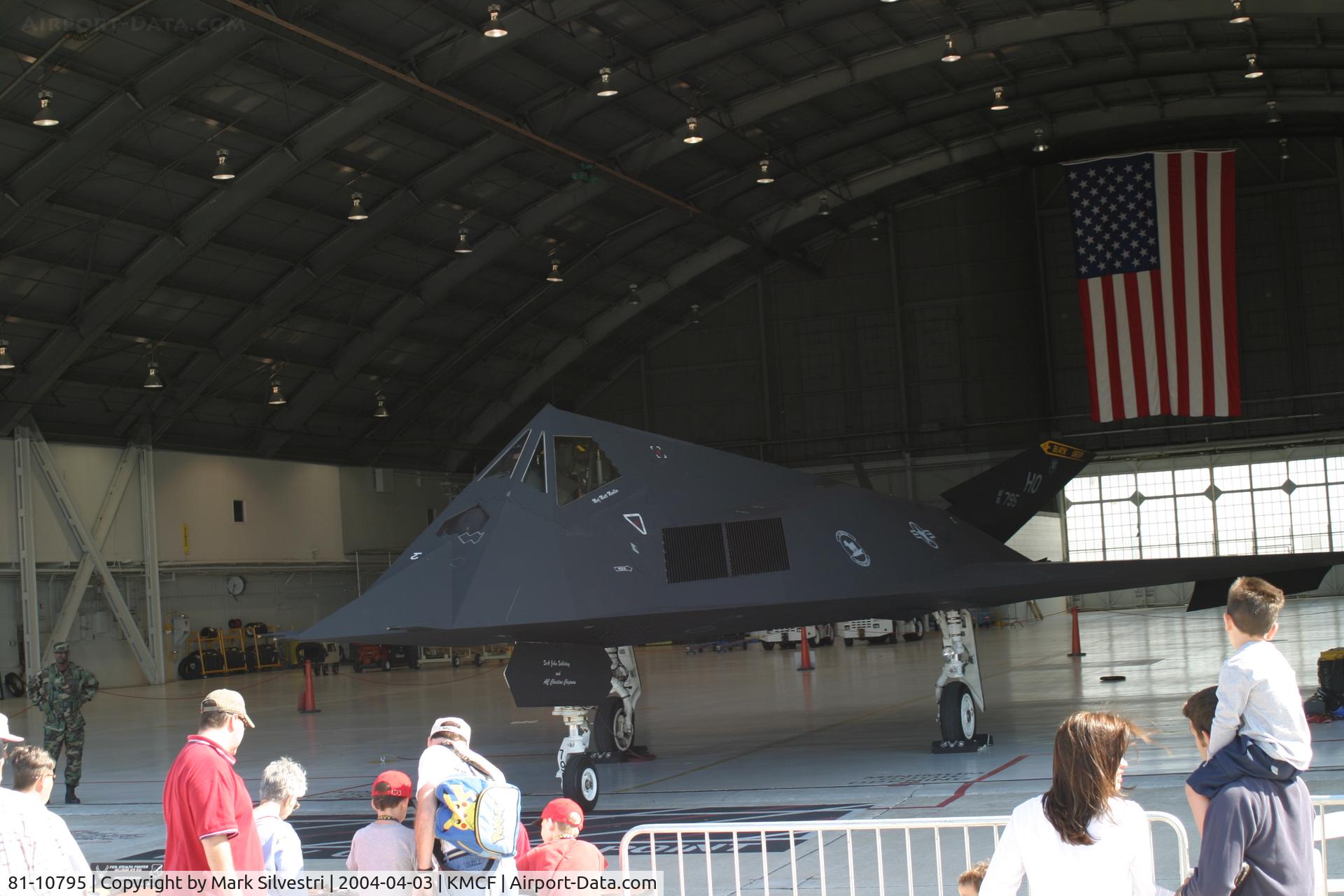 81-10795, 1981 Lockheed F-117A Nighthawk C/N A.4020, 2004 MacDill Airshow