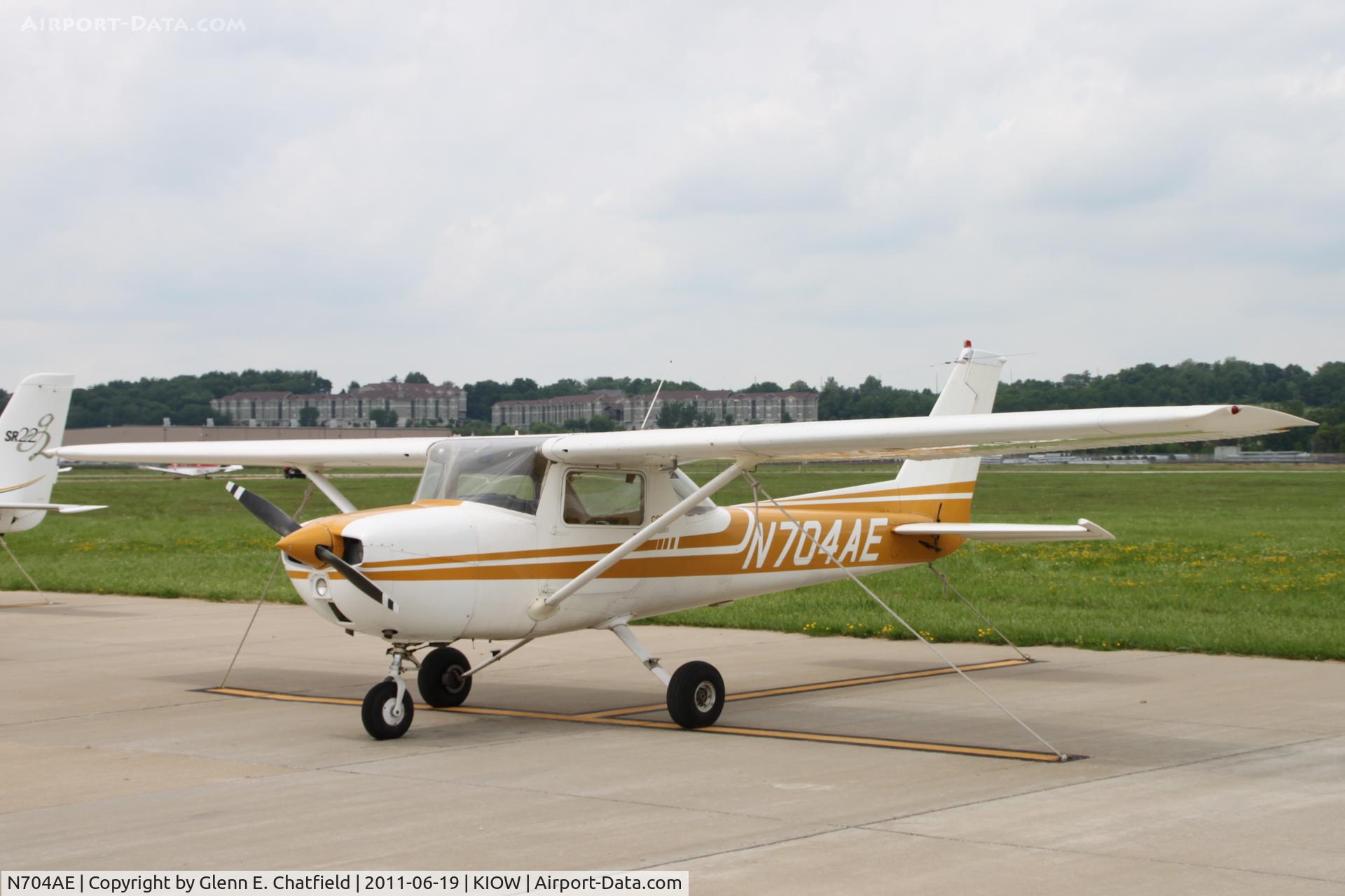 N704AE, 1976 Cessna 150M C/N 15078452, Parked on ramp