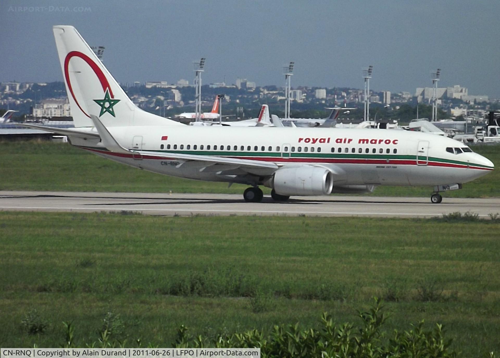 CN-RNQ, 2000 Boeing 737-7B6 C/N 28985, seconds from the take-off roll on runway 06/26