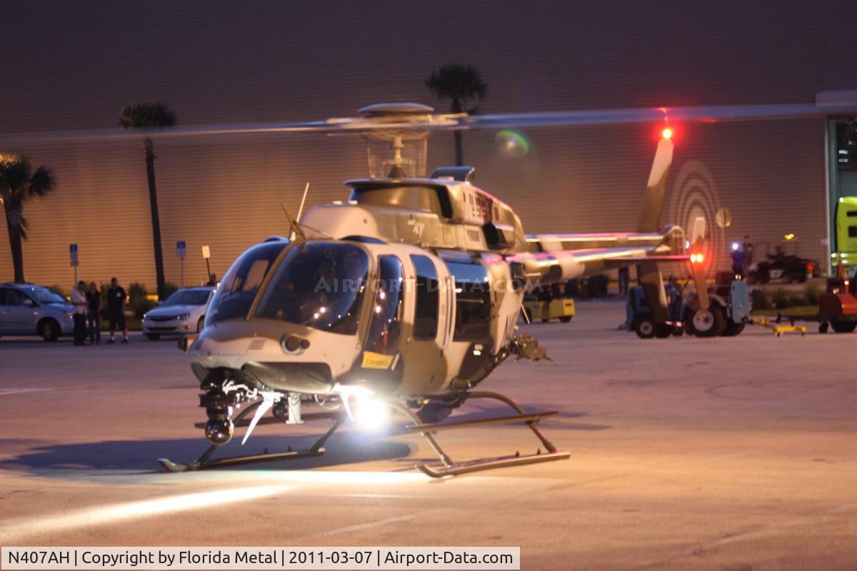 N407AH, 2010 Bell 407 C/N 53989, Bell 407 leaving Heliexpo