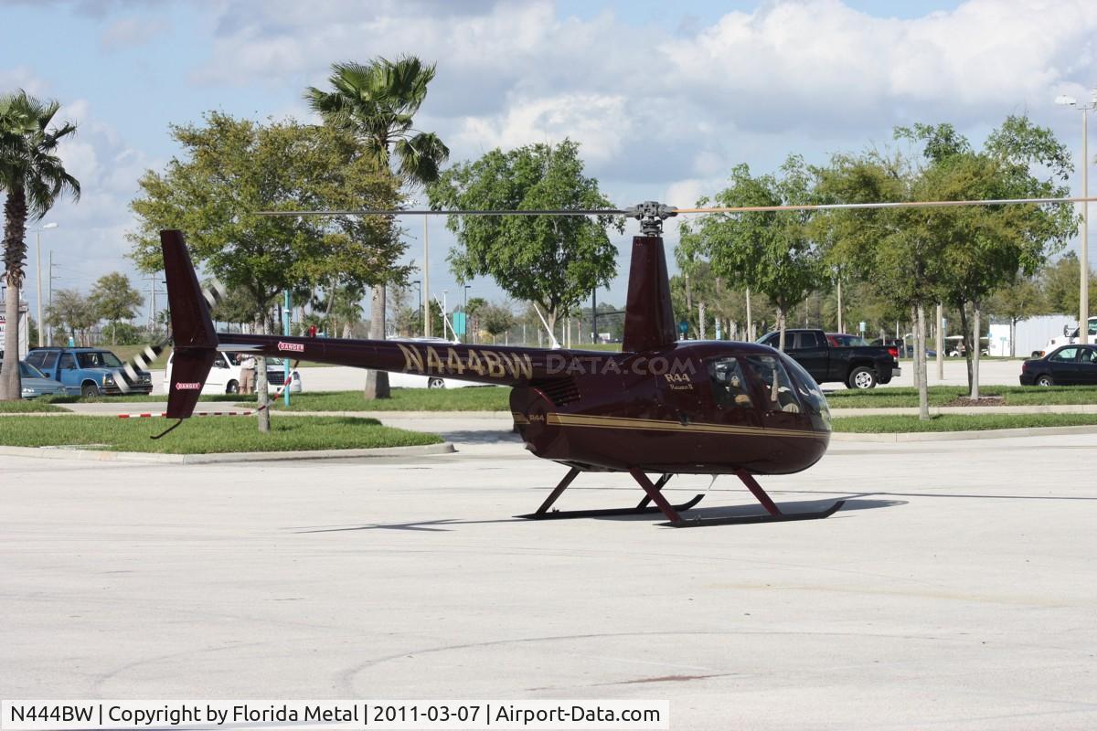 N444BW, 2006 Robinson R44 II C/N 11254, Robinson R44 at Heliexpo