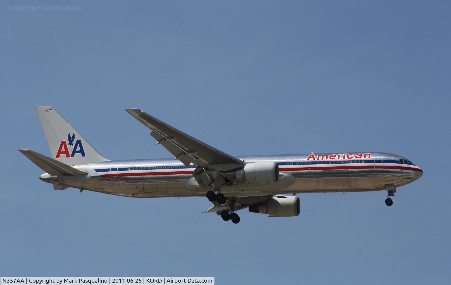 N357AA, 1988 Boeing 767-323 C/N 24038, Boeing 767-300
