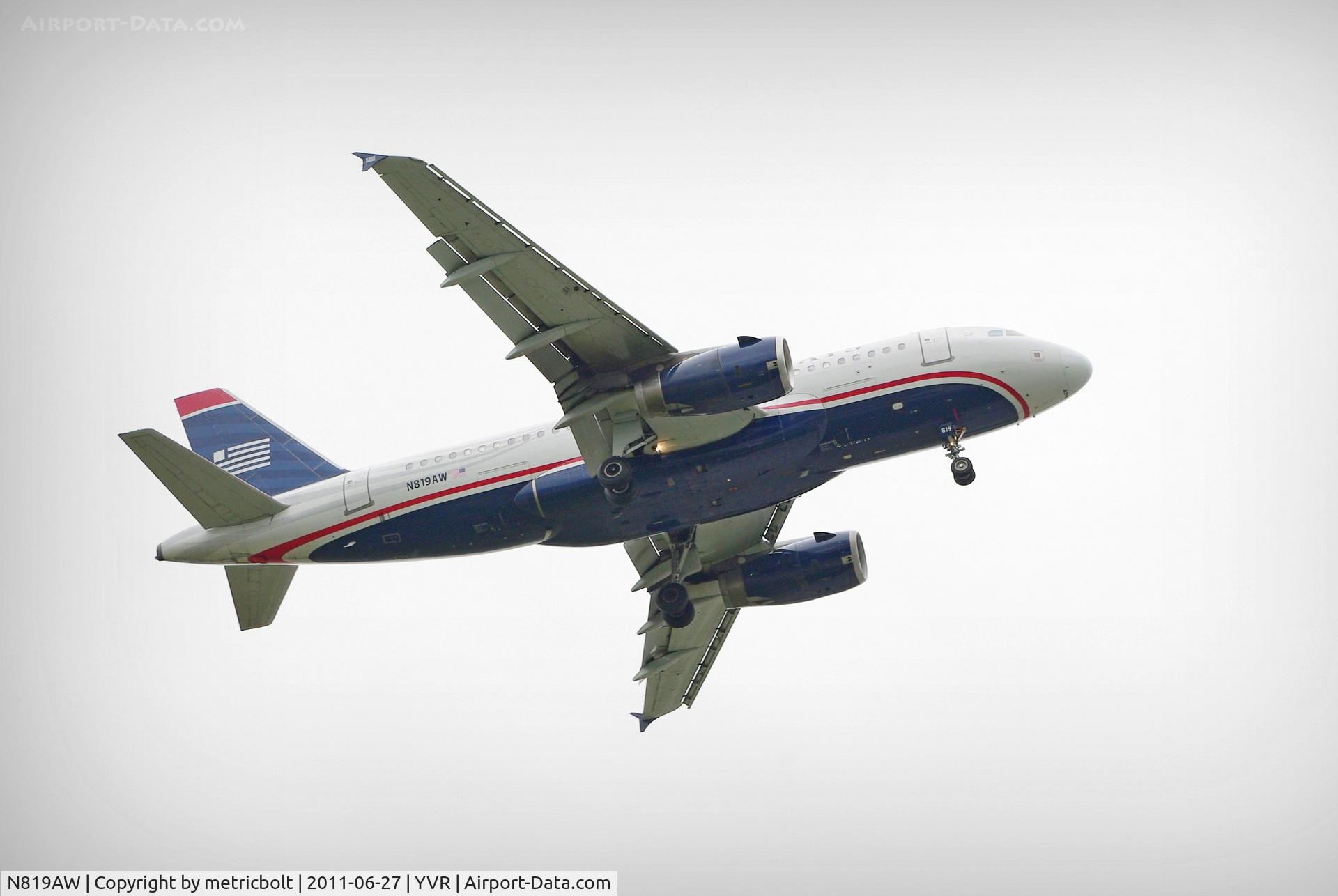 N819AW, 2000 Airbus A319-132 C/N 1395, Landing at YVR