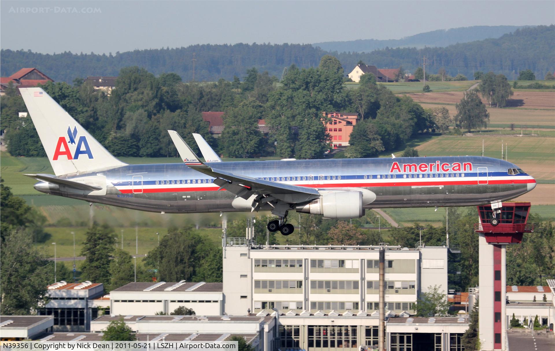 N39356, 1988 Boeing 767-323 C/N 24037, LSZH/ZRH