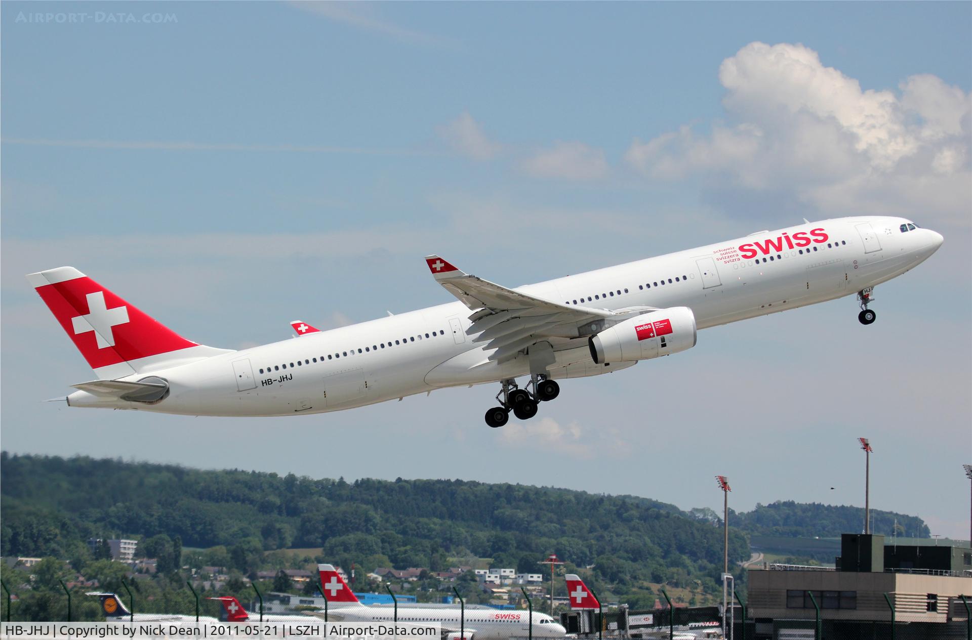 HB-JHJ, 2010 Airbus A330-343X C/N 1188, LSZH/ZRH