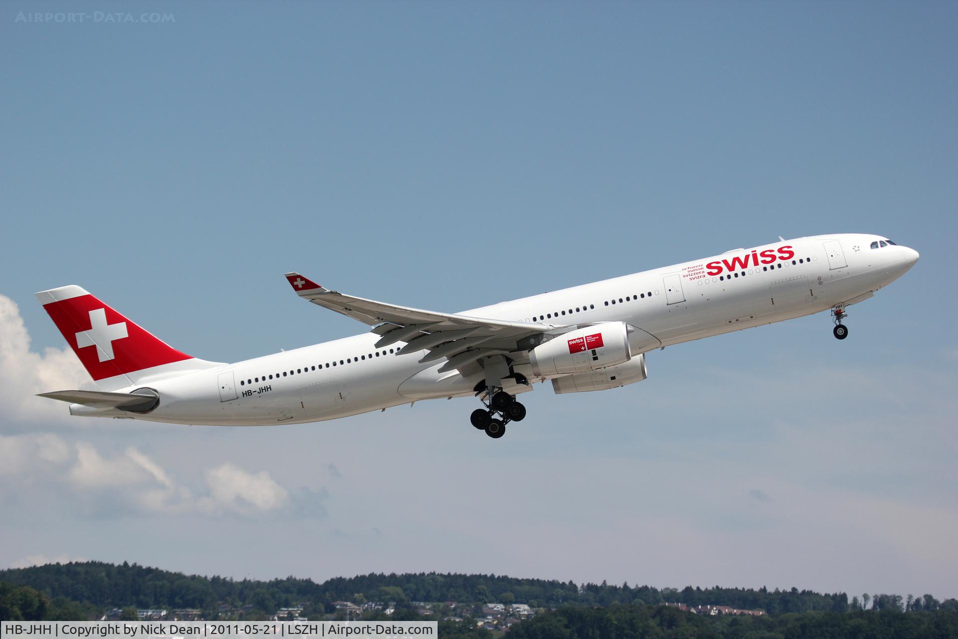 HB-JHH, 2010 Airbus A330-343X C/N 1145, LSZH/ZRH