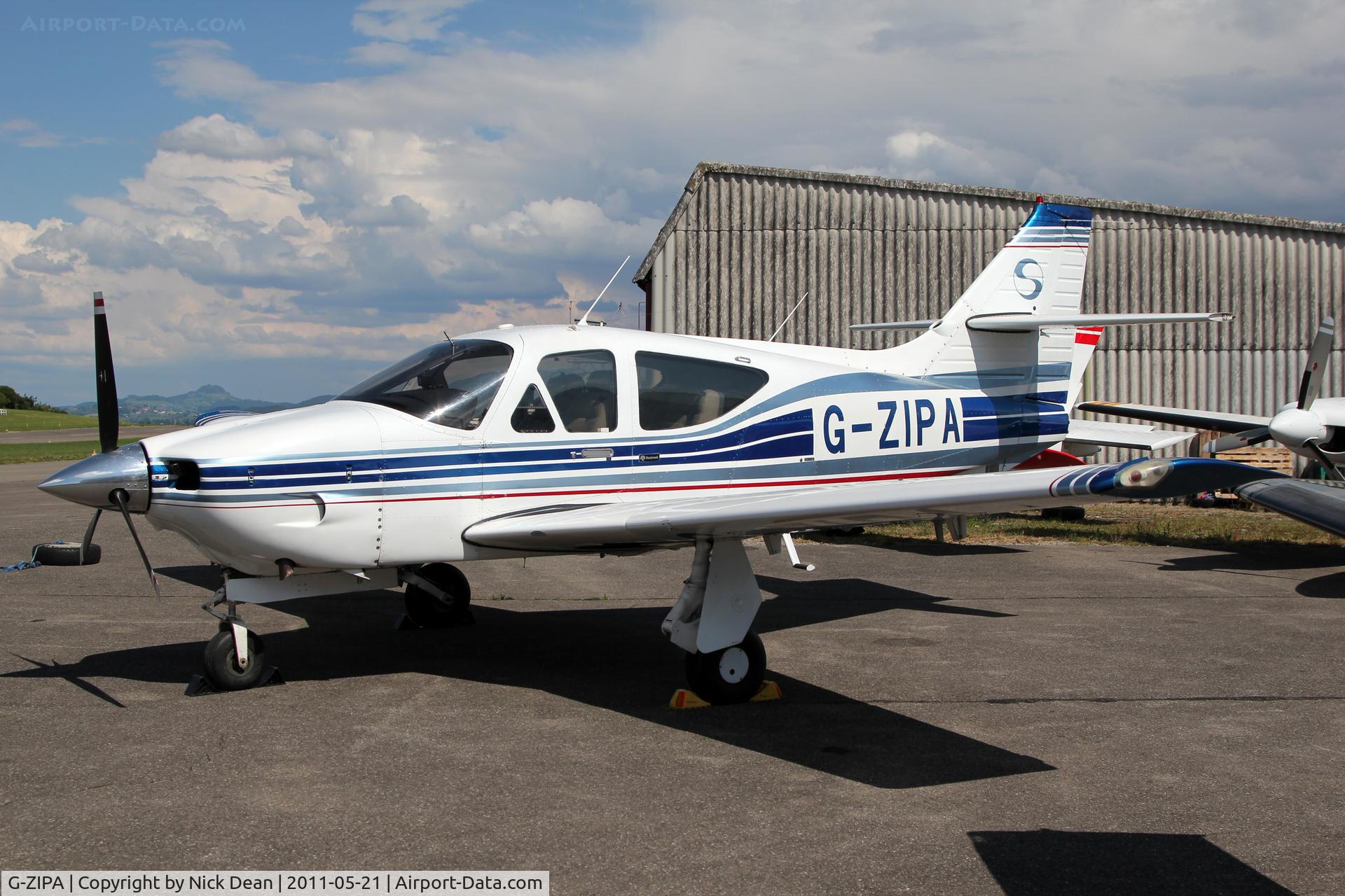 G-ZIPA, 1979 Rockwell Commander 114A C/N 14505, Fribourg