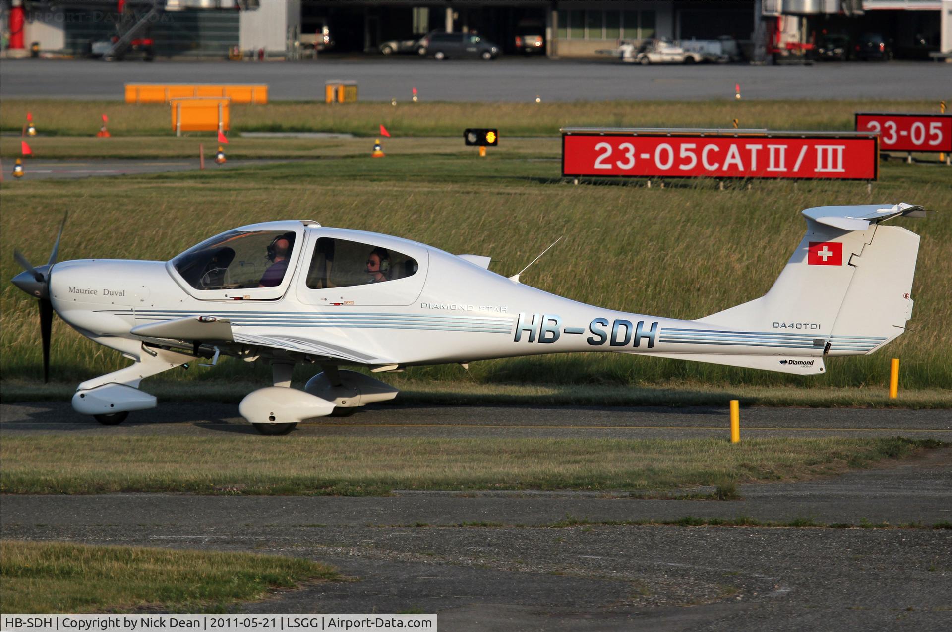 HB-SDH, 2008 Diamond DA-40D Diamond Star C/N D4.348, LSGG/GVA