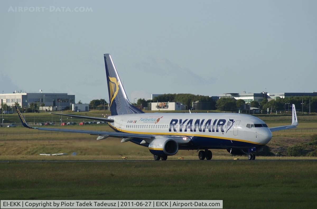 EI-EKK, 2010 Boeing 737-8AS C/N 38500, Cork.