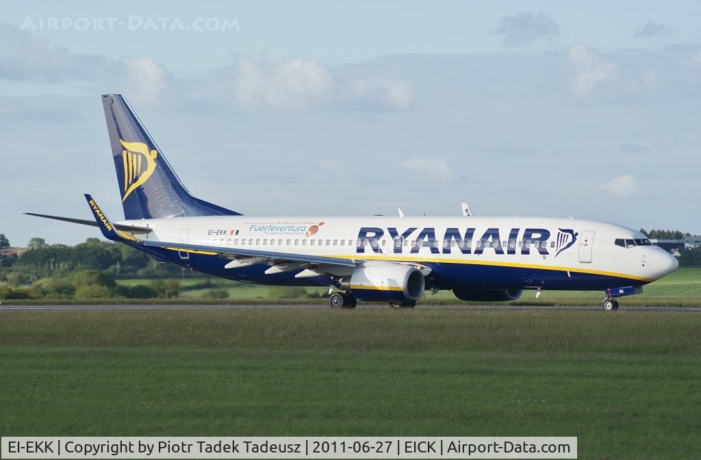 EI-EKK, 2010 Boeing 737-8AS C/N 38500, Cork.