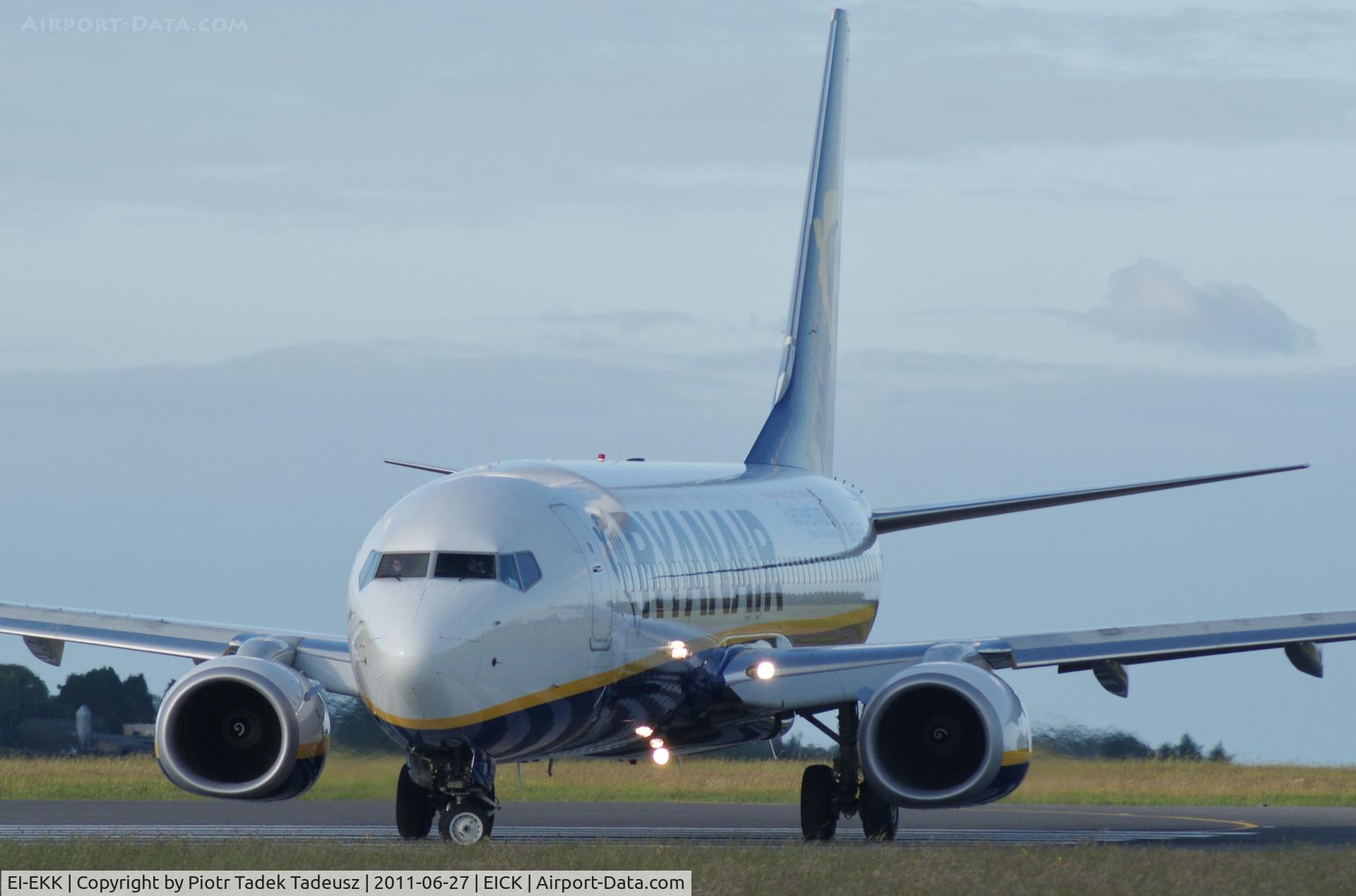 EI-EKK, 2010 Boeing 737-8AS C/N 38500, Cork.