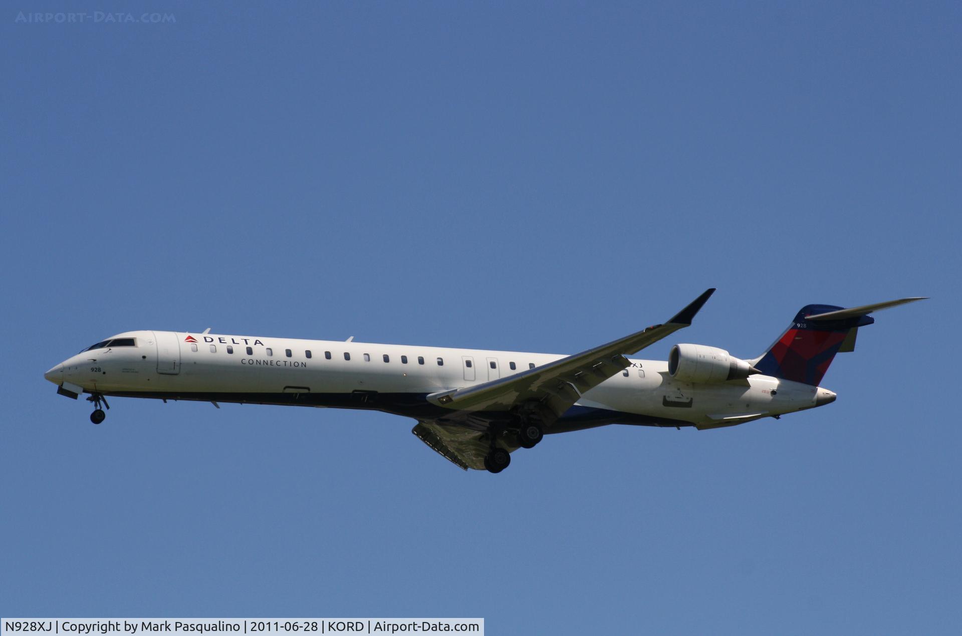 N928XJ, 2008 Bombardier CRJ-900ER (CL-600-2D24) C/N 15190, CL600-2D24