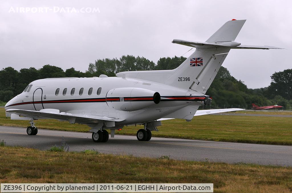 ZE396, British Aerospace BAe-125 CC.3 C/N 257211, Taken from the Flying Club