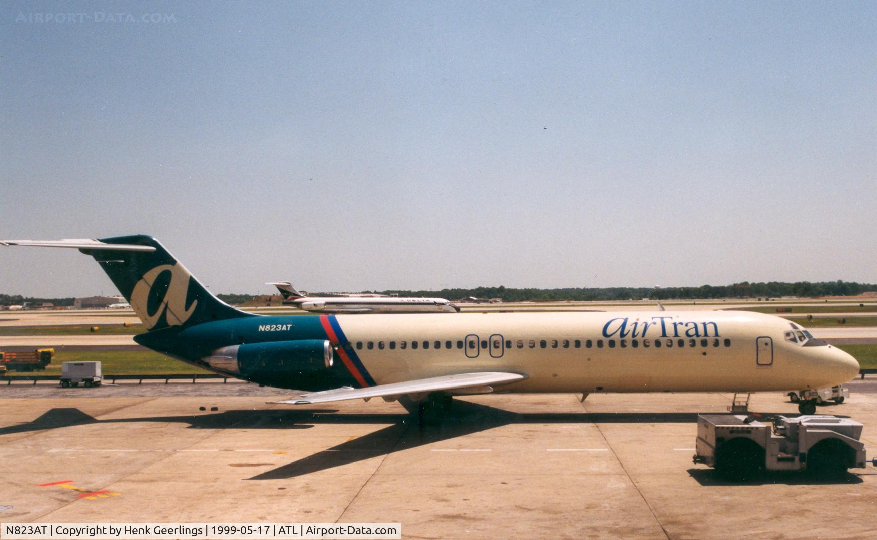 N823AT, 1971 Douglas DC-9-32 C/N 47529, Air Tran