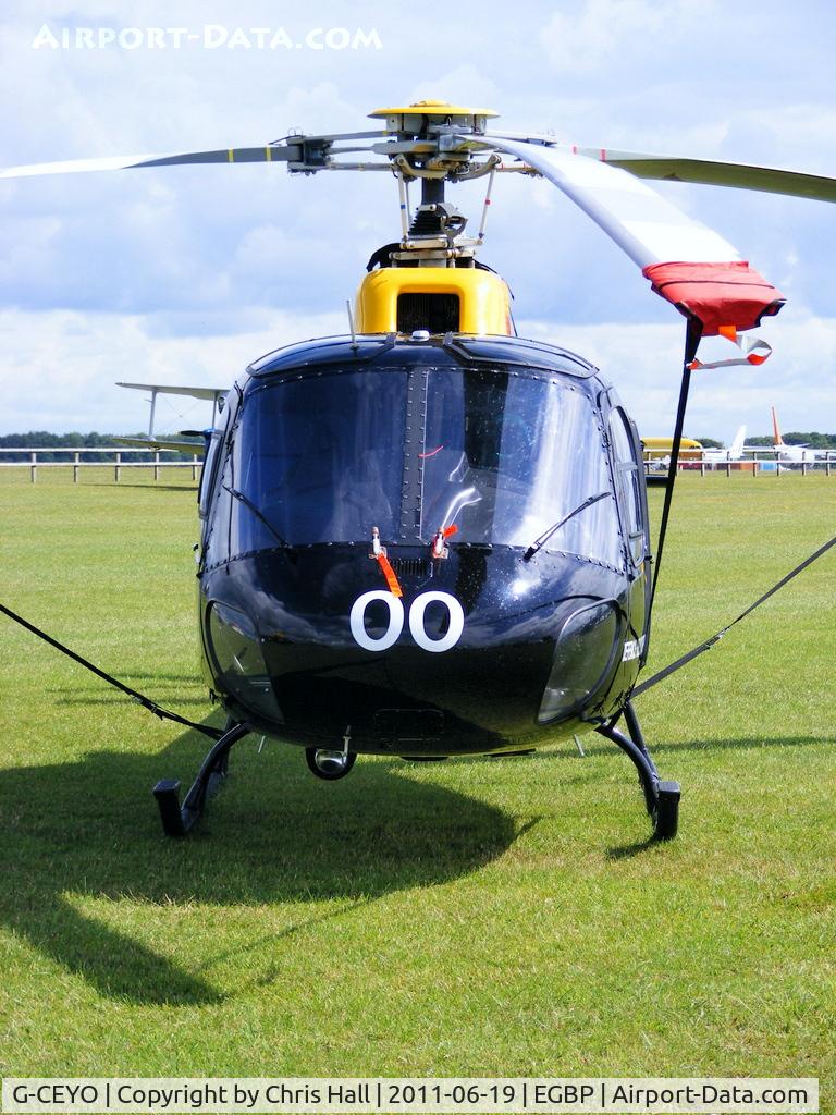 G-CEYO, 1990 Aerospatiale AS-350B2 Squirrel HT1 C/N 2312, on static display at the Cotswold Airshow
