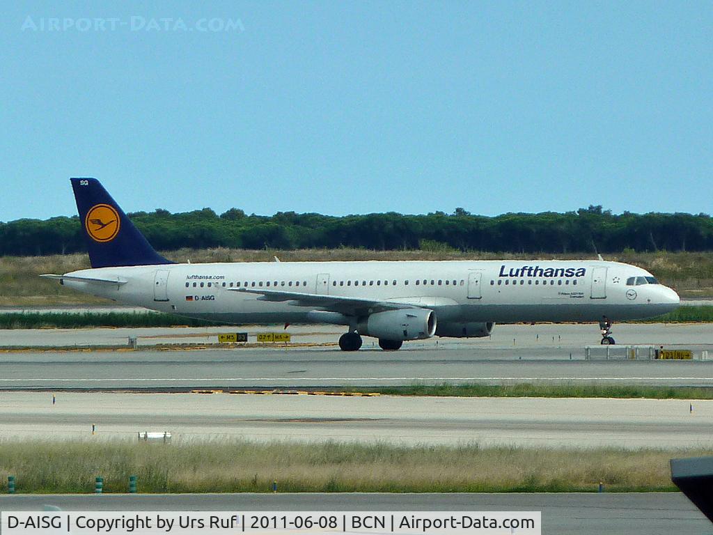 D-AISG, 2000 Airbus A321-231 C/N 1273, taxi to the gate