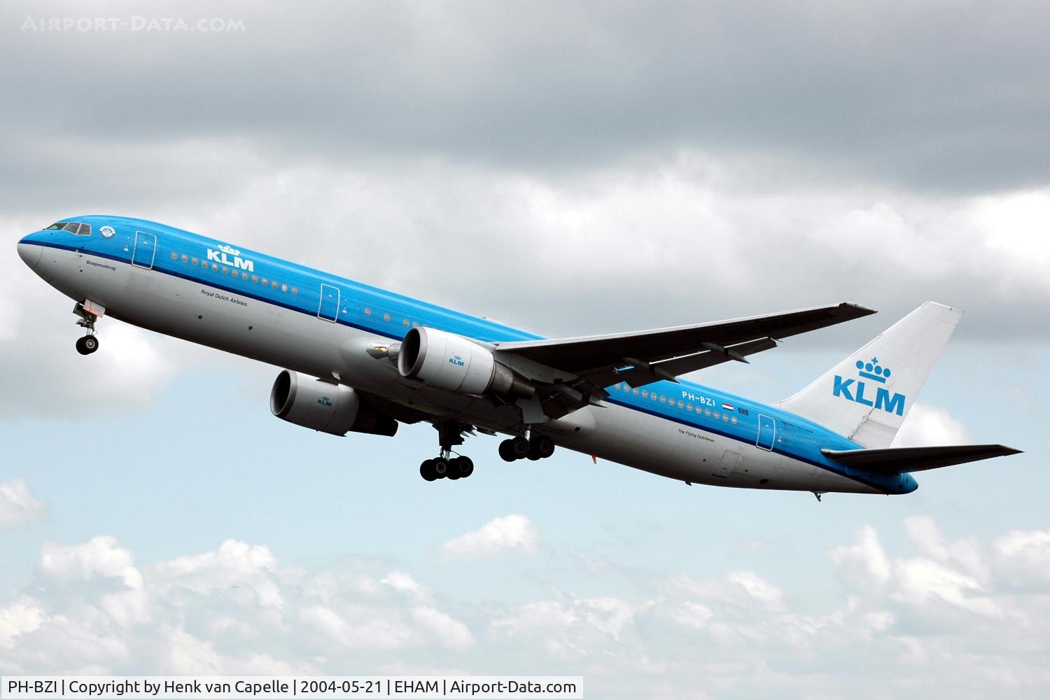 PH-BZI, 1997 Boeing 767-306 C/N 27612, KLM Boeing 767-300 taking off from Schiphol airport.