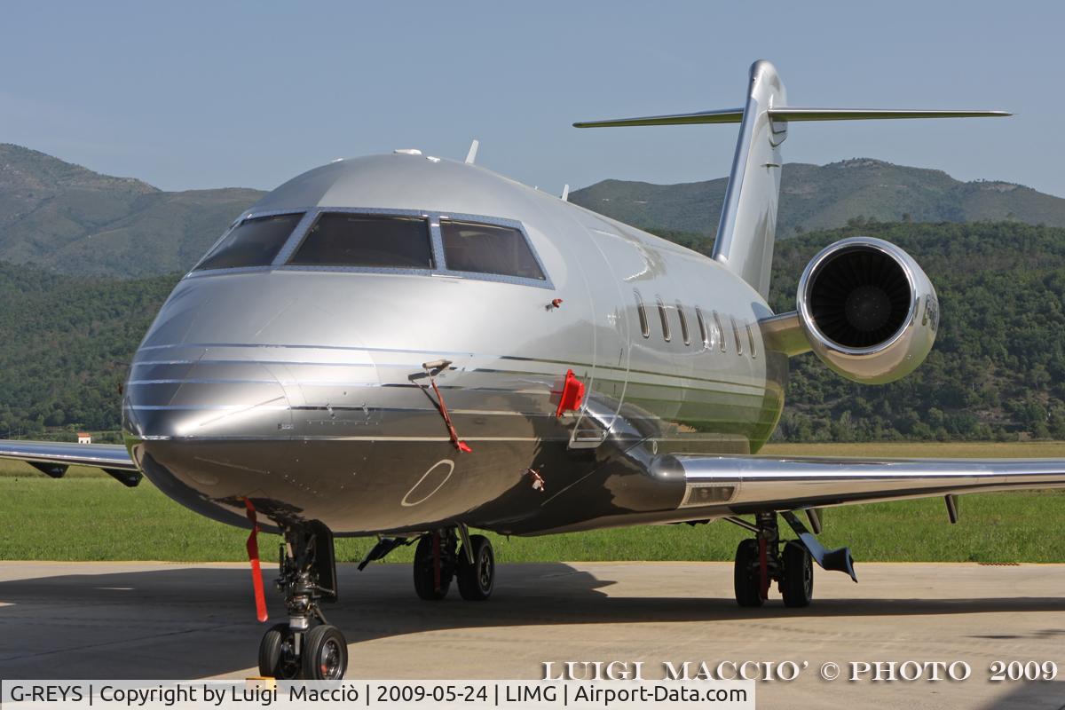 G-REYS, 2000 Bombardier Challenger 604 (CL-600-2B16) C/N 5467, LIMG  -  Villanova d'Albenga -  Italy