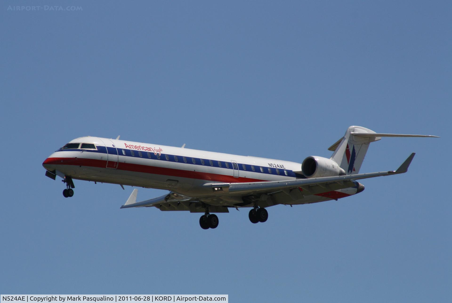 N524AE, 2004 Bombardier CRJ-701 (CL-600-2C10) Regional Jet C/N 10154, CL-600-2C10