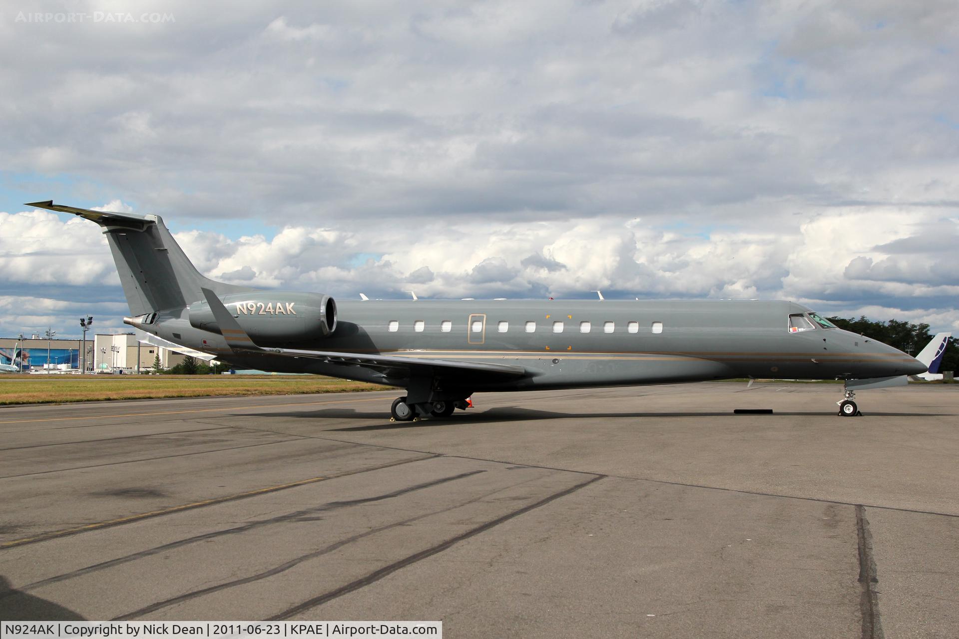 N924AK, 2008 Embraer EMB-135BJ Legacy C/N 14501034, KPAE/PAE