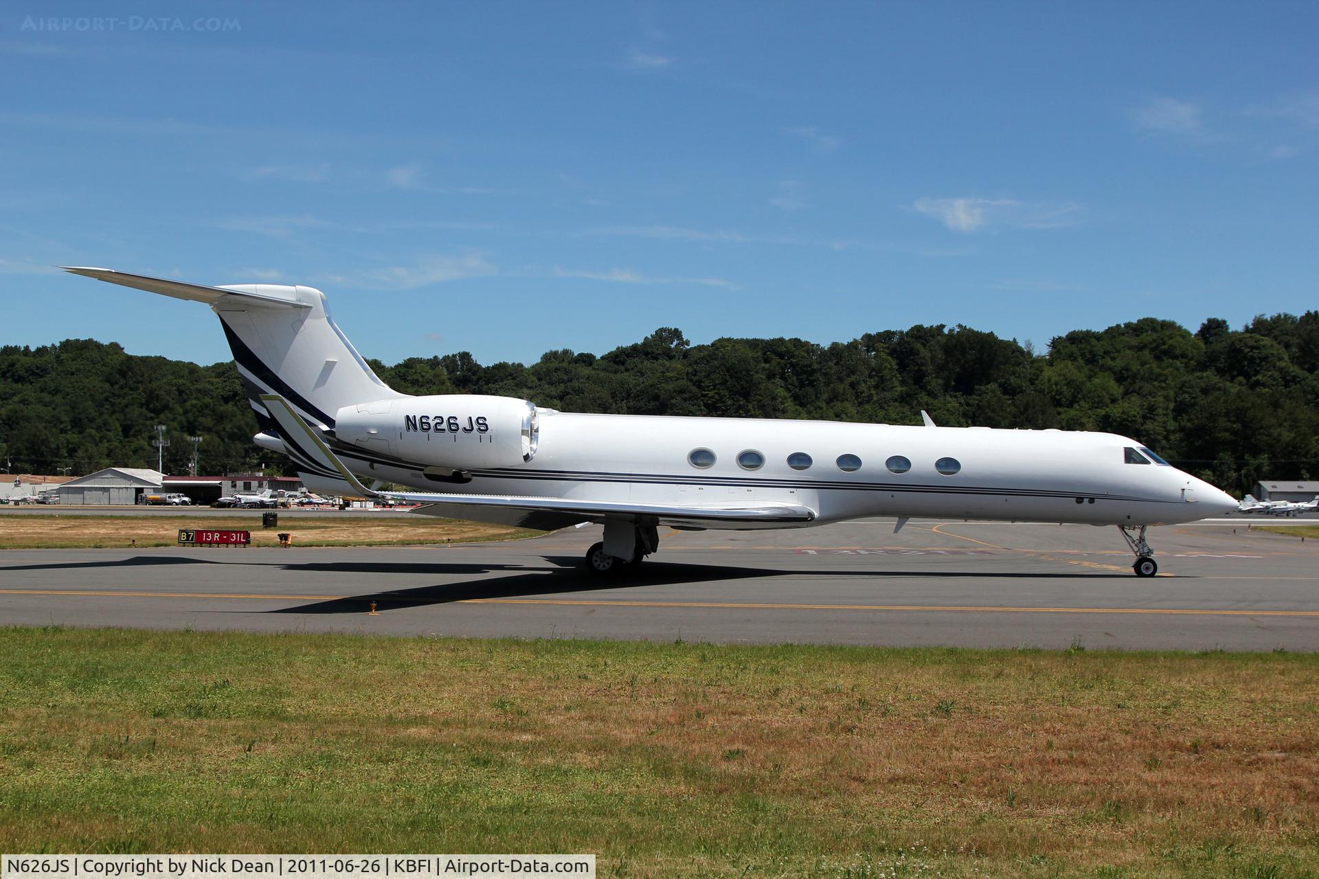 N626JS, Gulfstream Aerospace G-V C/N 642, KBFI/BFI