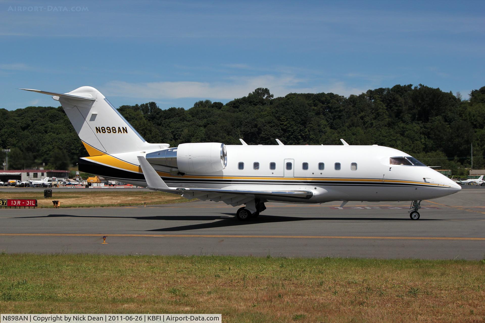 N898AN, 1999 Bombardier Challenger (CL-600-2B16) C/N 5408, KNFI/BFI