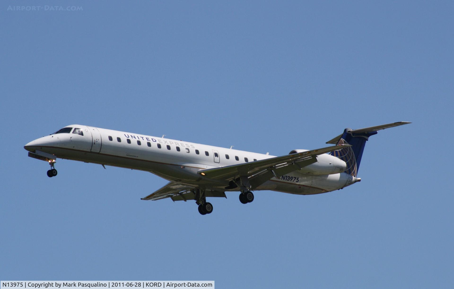N13975, 1999 Embraer ERJ-145LR (EMB-145LR) C/N 145163, EMB-145LR