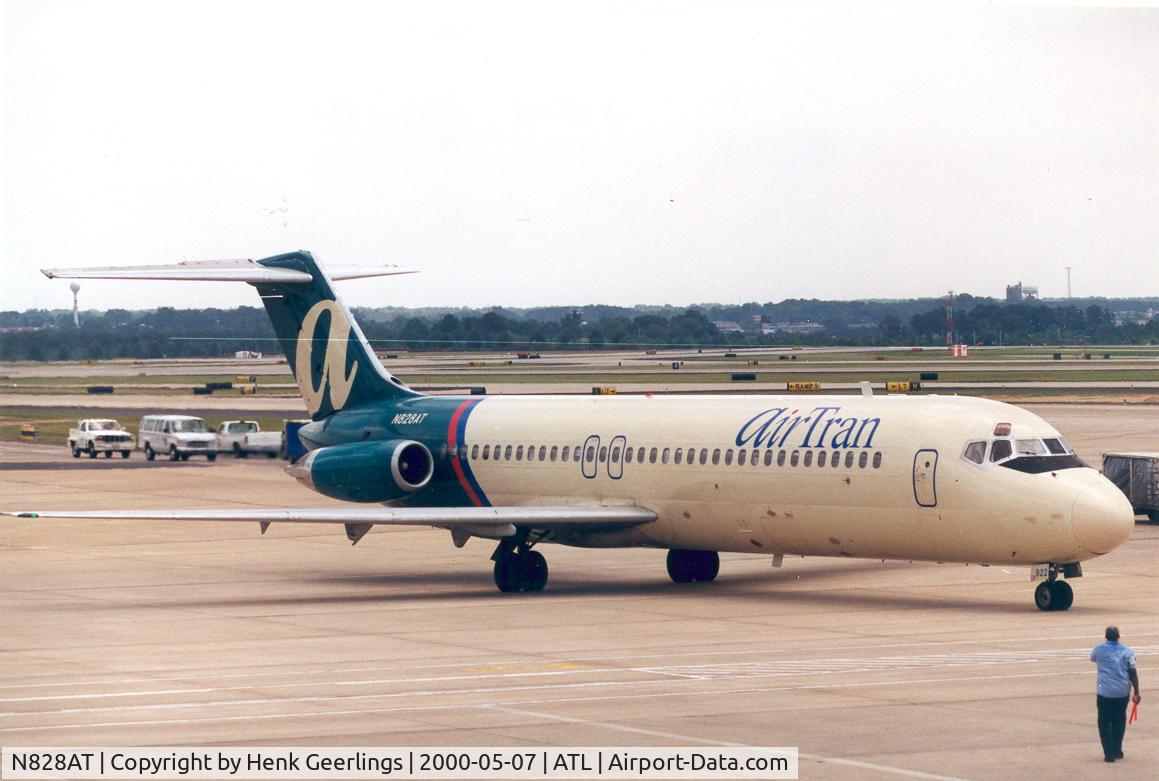 N828AT, 1968 Douglas DC-9-32 C/N 47274, Air Tran