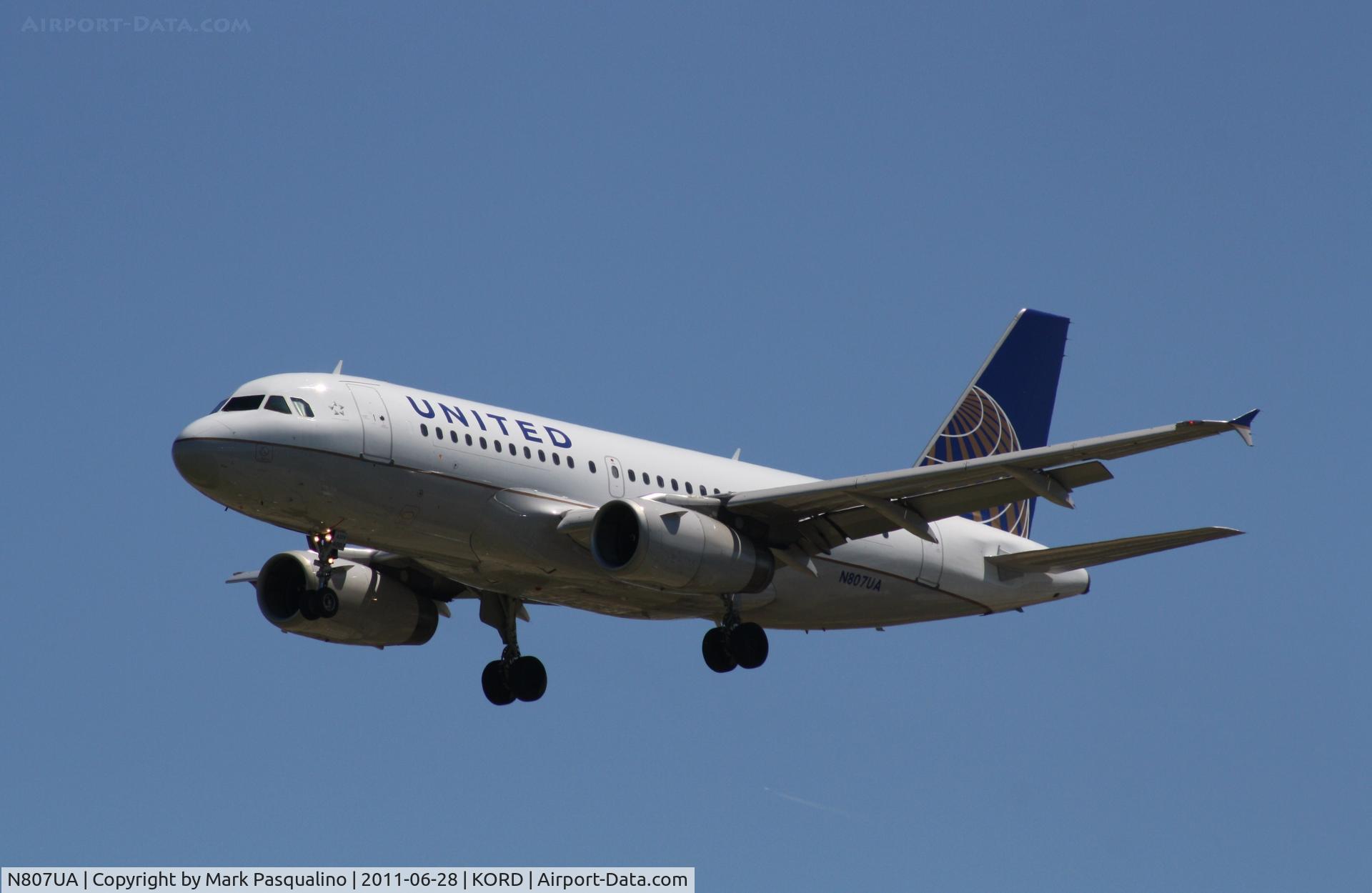 N807UA, 1998 Airbus A319-131 C/N 798, Airbus A319