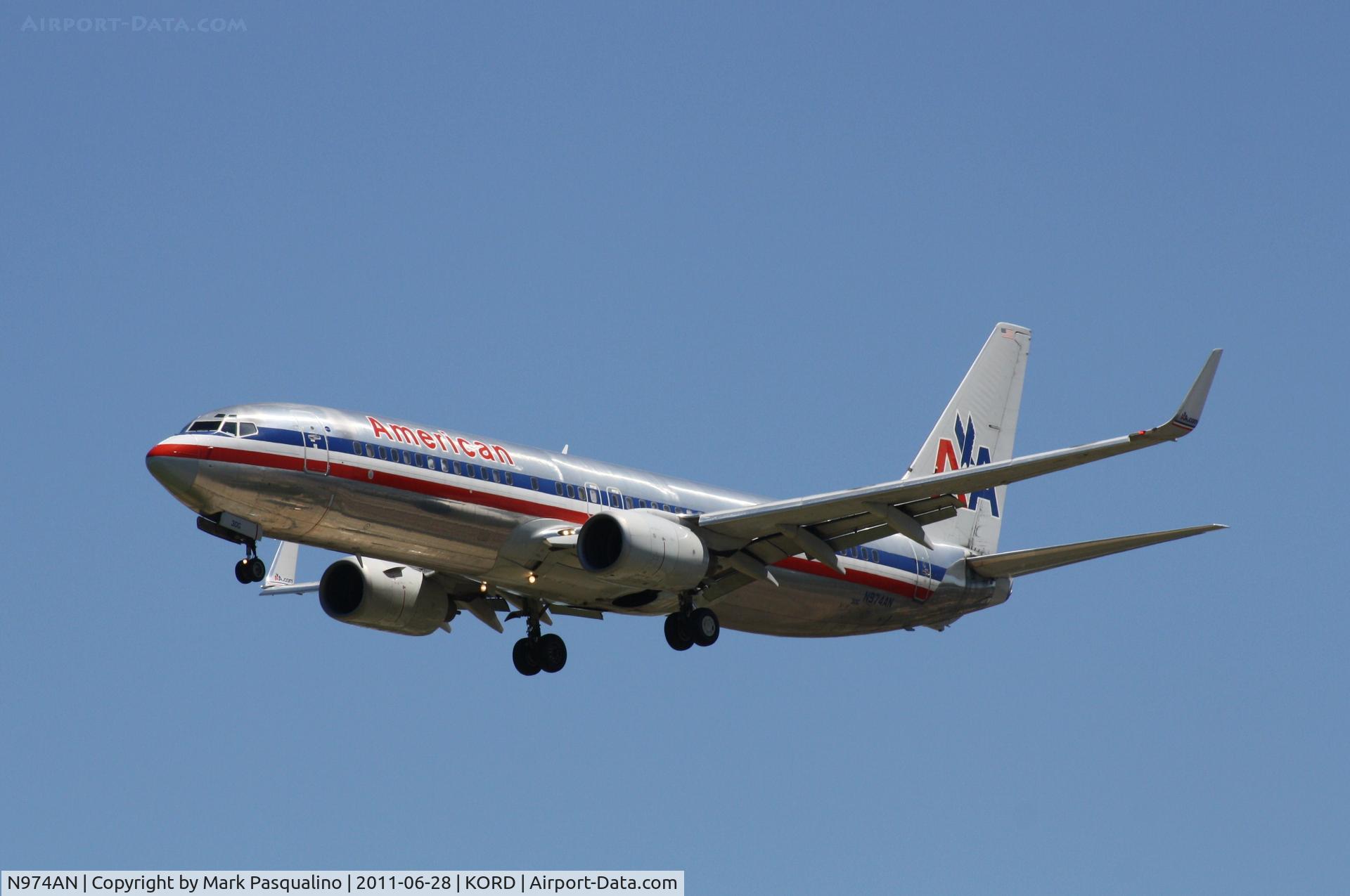 N974AN, 2001 Boeing 737-823 C/N 30098, Boeing 737-800