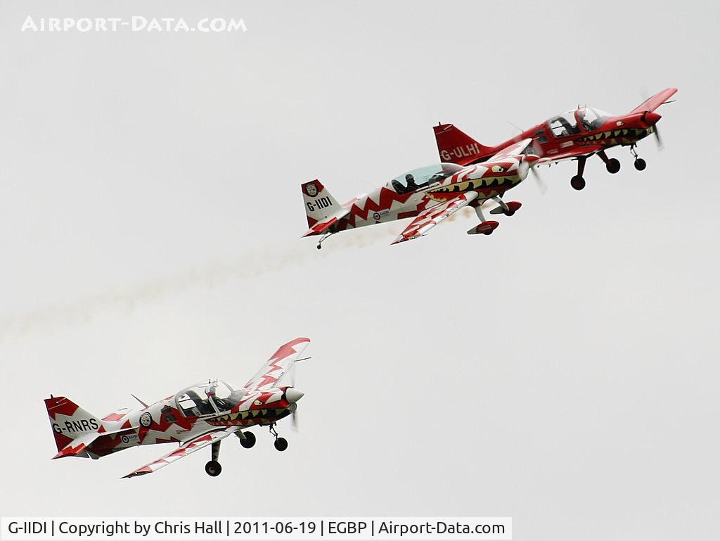 G-IIDI, 1997 Extra EA-300L C/N 047, Power Aerobatics Ltd displaying at the Cotswold Airshow