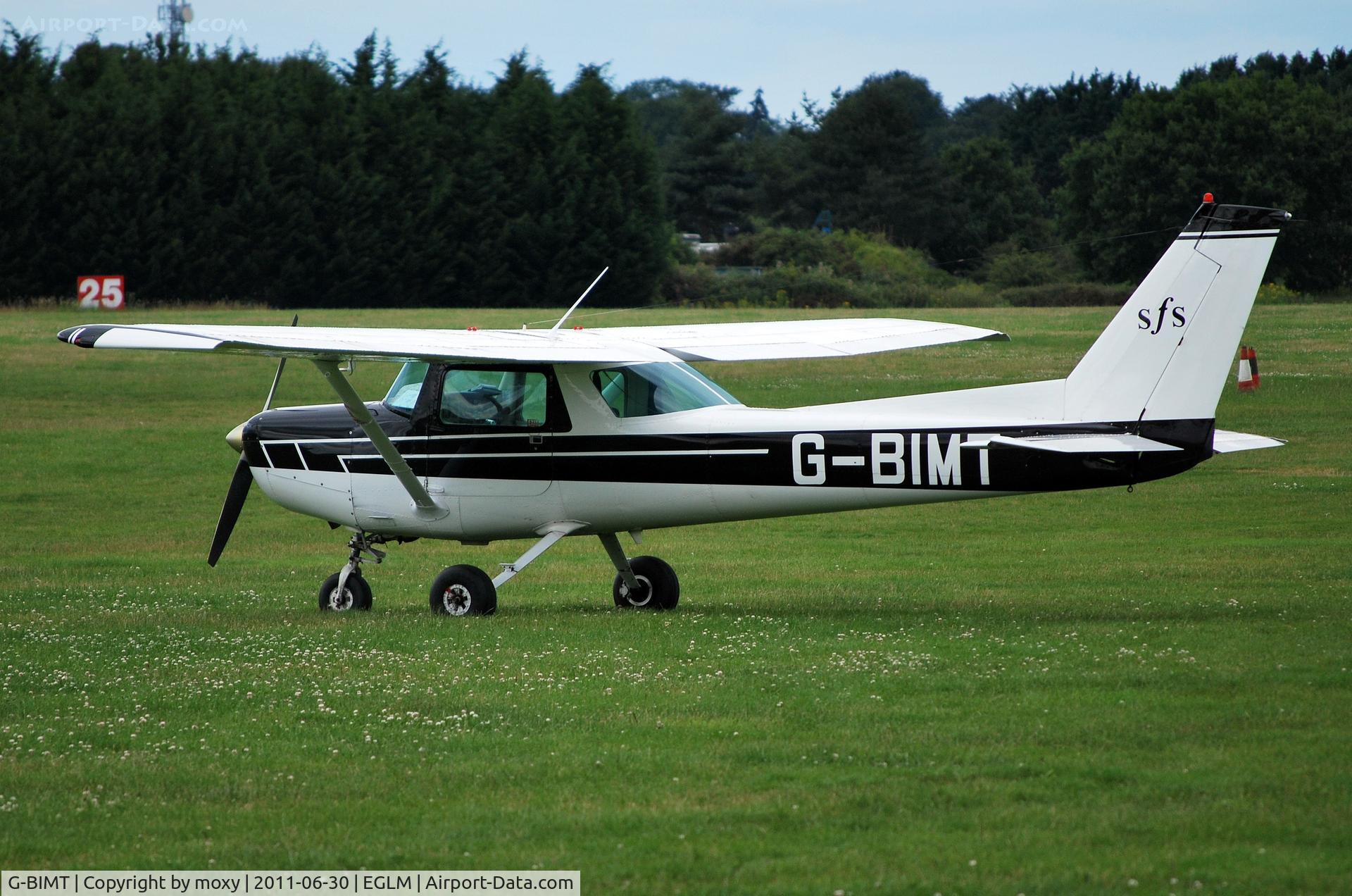 G-BIMT, 1980 Reims FA152 Aerobat C/N 0361, Reims Cessna FA152 visting White Waltham from Staverton. Ex N8062L