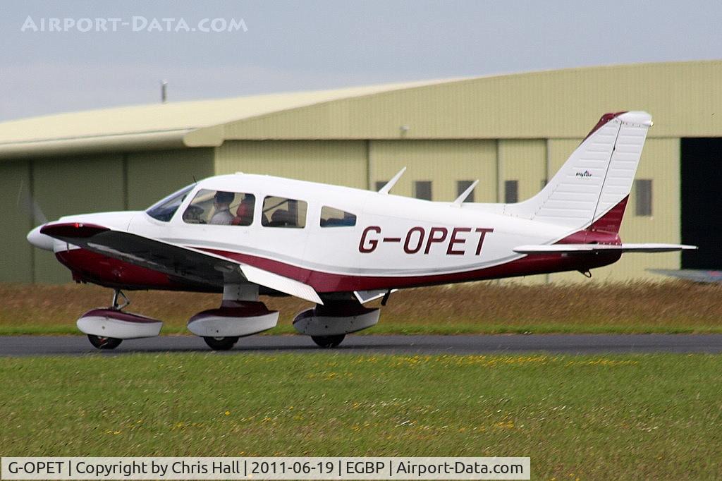 G-OPET, 1975 Piper PA-28-181 Cherokee Archer II C/N 28-7690067, visitor to the Cotswold Airshow