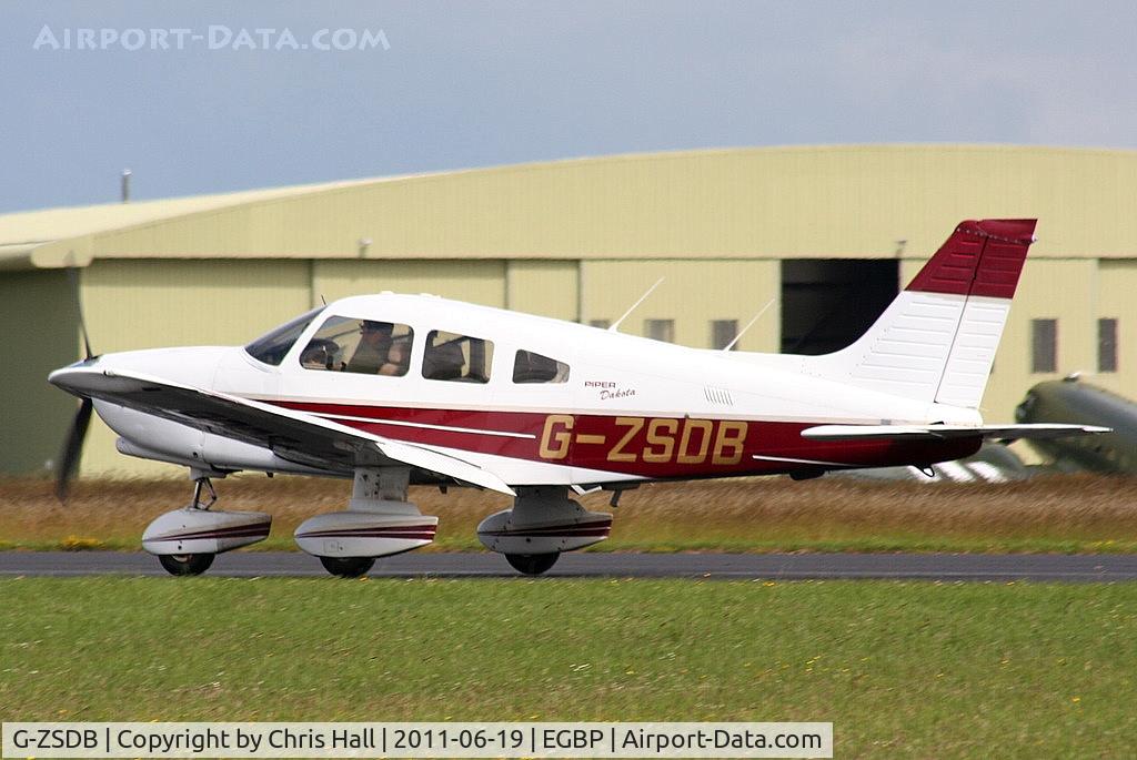 G-ZSDB, 1982 Piper PA-28-236 Dakota C/N 28-8211004, visitor to the Cotswold Airshow