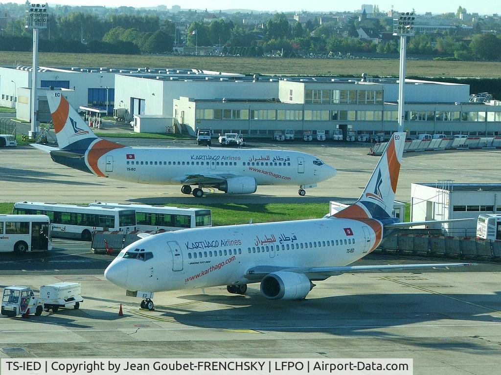 TS-IED, 1991 Boeing 737-33A C/N 25032, with TS-IEC